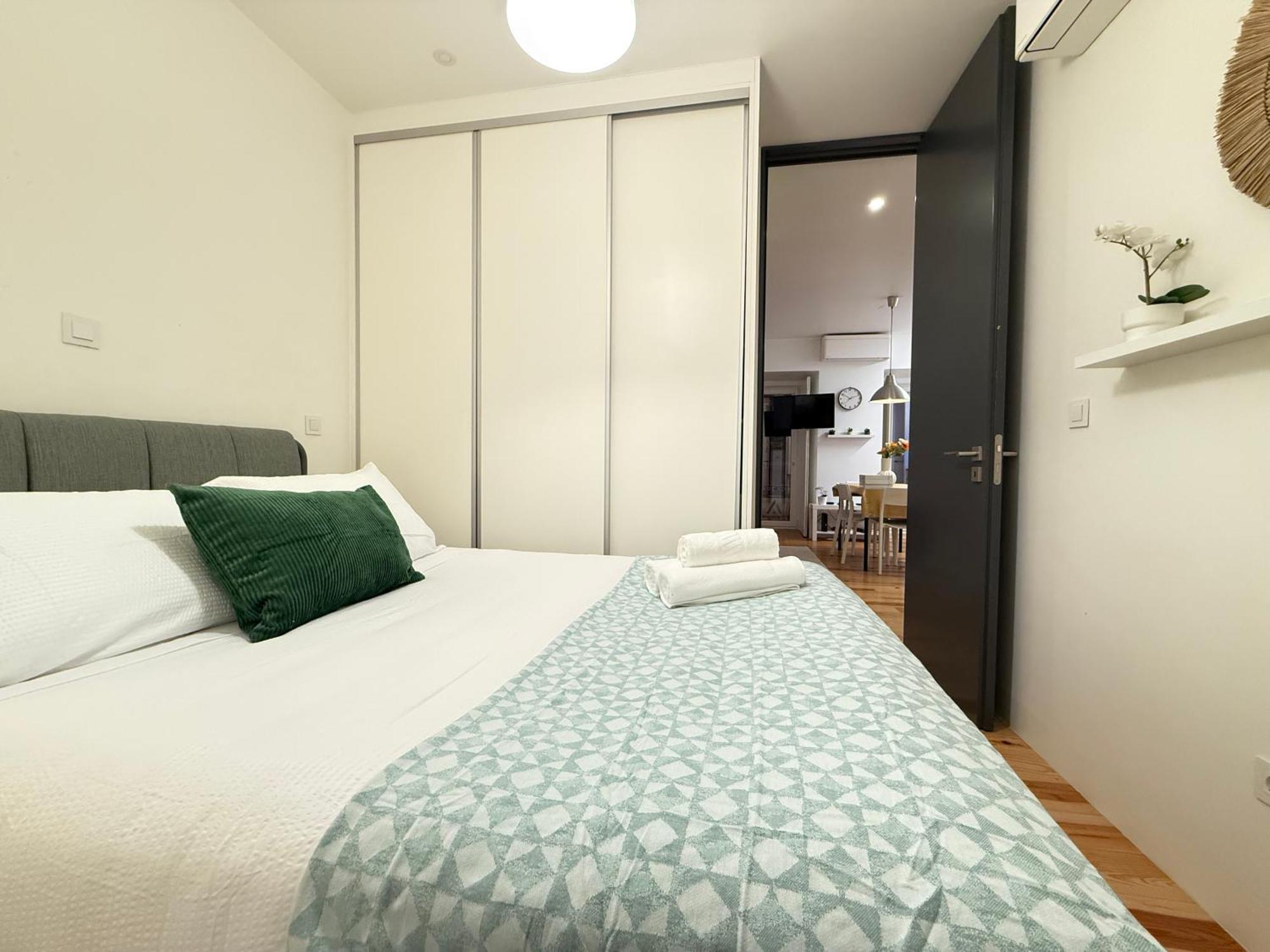 Apto Com 2 Quartos Lissabon